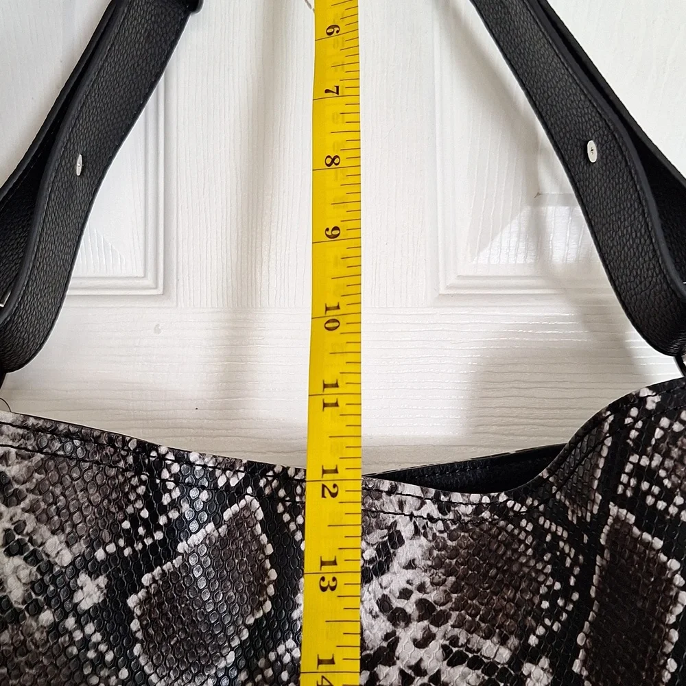 Tahari Bucket Handbag Women’s Vegan Leather Shoulder Bag New NWT Nolita Snake